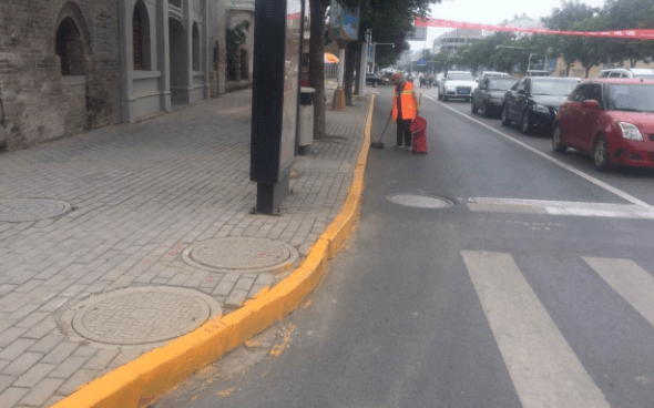 路邊那些位置可以停車,打車,等車,出租車可以停靠上客的位置插圖1 路邊那些位置可以停車,打車,等車,出租車可以停靠上客的位置插圖1